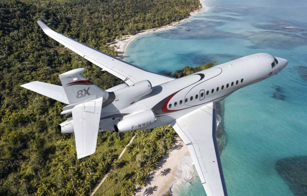 Falcon-8x-esterna1